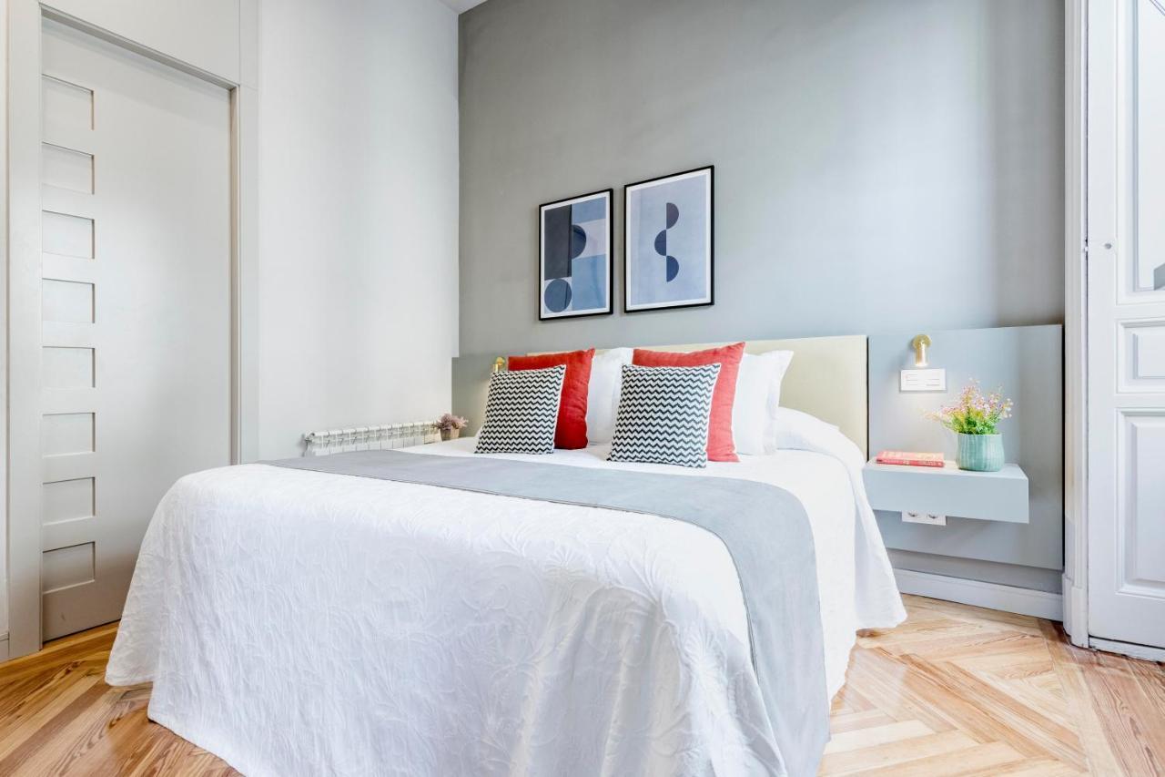 Sagasta Suites Luxury Apartments Madrid Exteriör bild